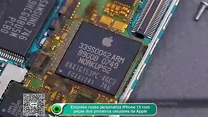 Empresa russa personaliza iPhone 13 com peças dos primeiros celulares da Apple