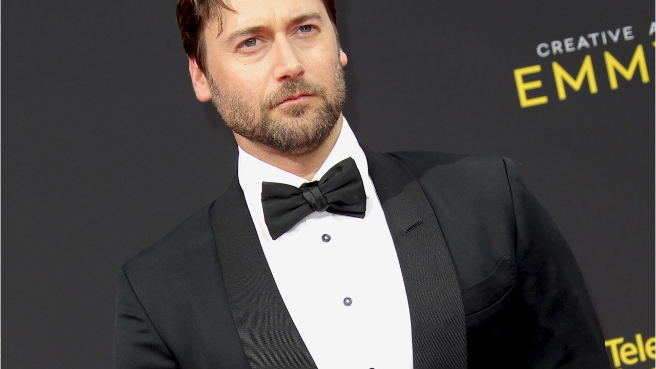 VOICI - New Amsterdam : qui est Ryan Eggolg, le beau gosse de la série ?
