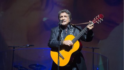 VOICI : Frédéric François : marié avec Monique depuis 50 ans, il se confie sur la famille qu’ils ont fondée