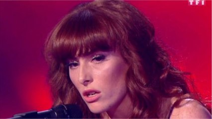 VOICI - The Voice 8 : Poupie explique pourquoi elle était soulagée de partir avant les demi-finales