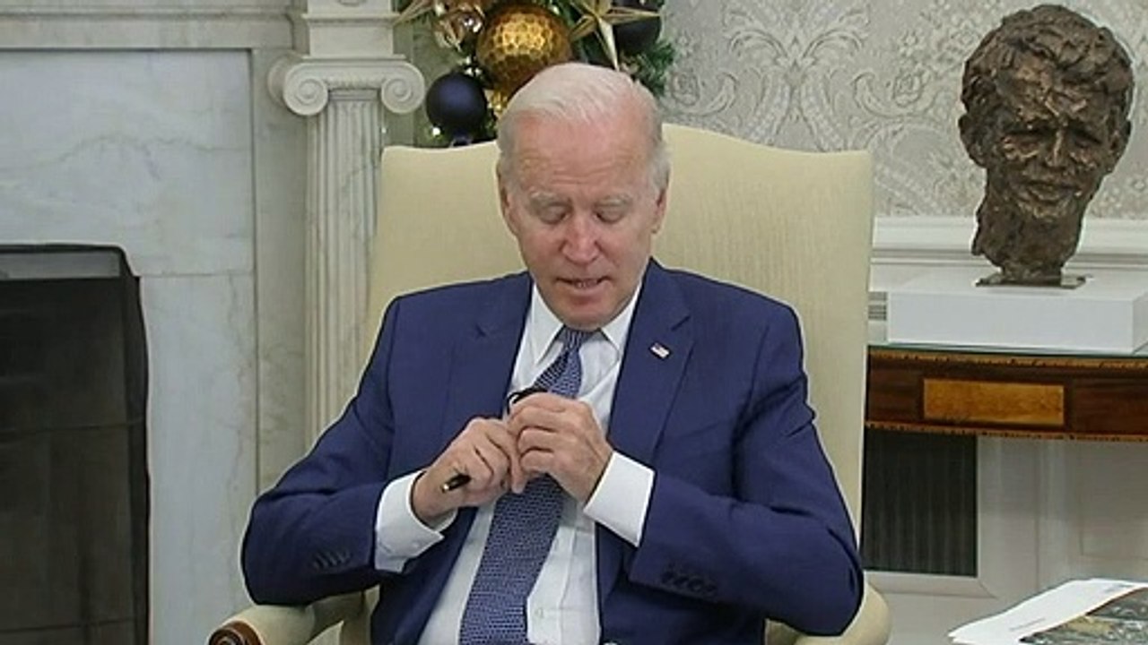 Race to find missing people after series of tornadoes in US