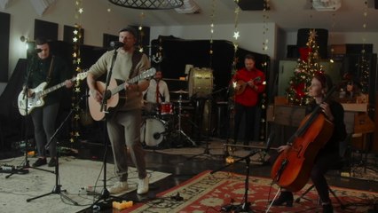 Rend Collective - God Rest Ye Merry Gentlemen (Hallelujah)