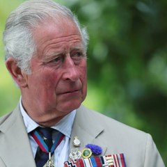 VOICI SOCIAL - Le prince Charles lynché sur la Toile : ce message qui ne passe pas (1)