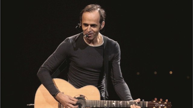 VOICI Jean-Jacques Goldman de retour en studio : un célèbre chanteur se confie