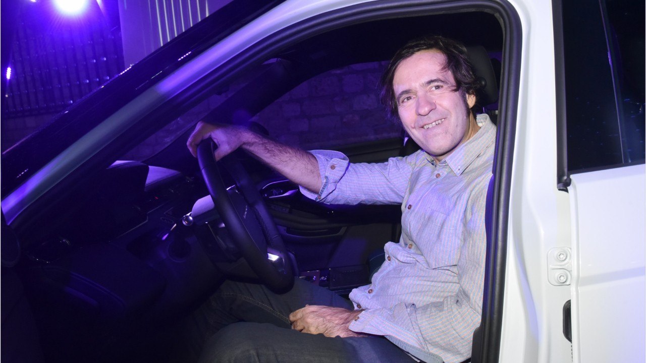 VOICI Thierry Samitier (Nos Chers Voisins) : l’acteur accusé de « propos et de gestes déplacés " par deux actrices