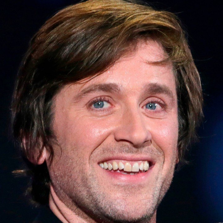 VOICI - Thomas Dutronc Soulagé : Ce Cliché Avec Son Père Jacques Qui Rassure Les Fans (1)