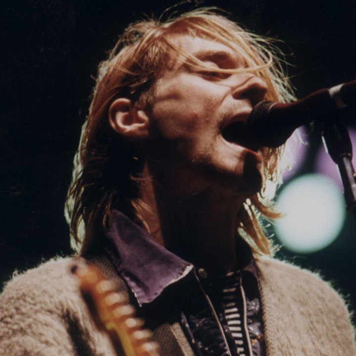 VOICI // SOCIAL- Nirvana : Le Groupe Se Reforme...