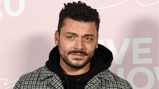 VOICI : Kev Adams en deuil : l’humoriste annonce la mort d’un membre de sa famille