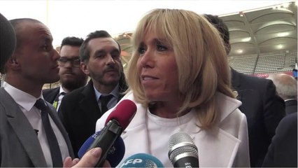 VOICI- Un portrait révèle le fonctionnement du couple présidentiel