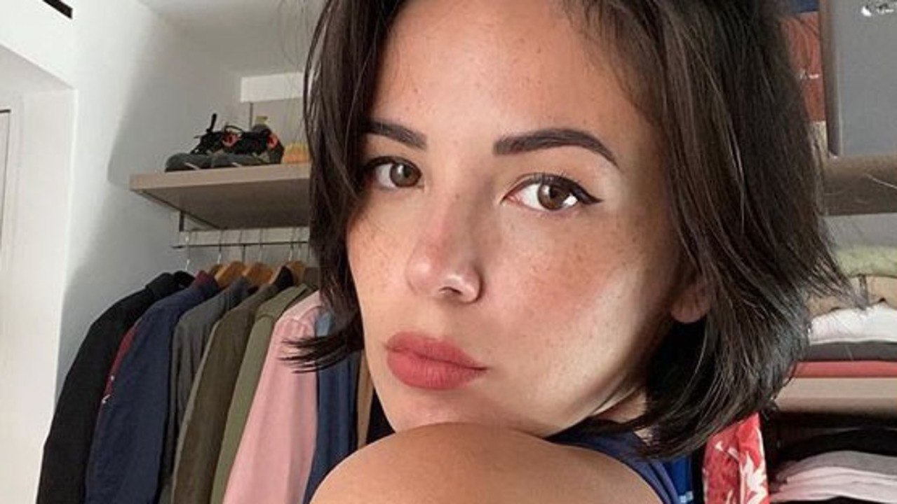 VOICI Agathe Auproux amoureuse : elle dévoile un rare cliché d’elle et de son chéri