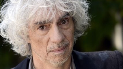 VOICI - Louis Bertignac : son jeune fils touché par « un handicap invisible ", sa femme fait de bouleversantes confidences (1)