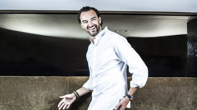 VOICI - Cyril Lignac en dit plus sur ses débuts difficiles avec la notoriété