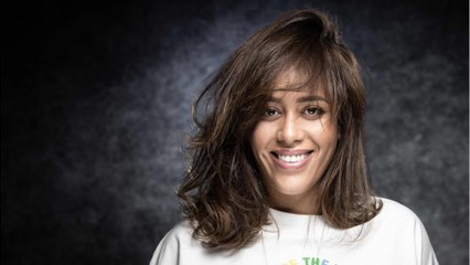 VOICI - Amel Bent a-t-elle publié un cliché de toute sa petite famille ? Les internautes sont aux anges