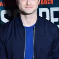VOICI SOCIAL JK Rowling Choque Avec Ses Propos Sur La Transsexualité : Daniel Radcliffe S'en Prend À Elle (1)