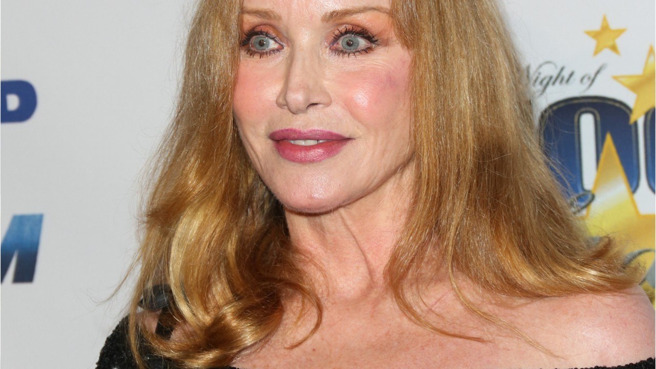 VOICI - Tanya Roberts : après avoir été annoncée morte par erreur, l'actrice est finalement décédée
