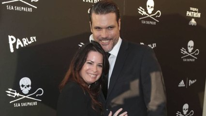 VOICI Holly Marie Combs s'est mariée avec son compagnon Mike Ryan