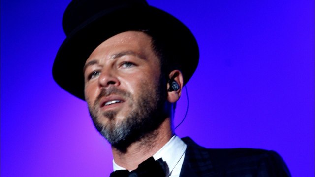 VOICI - Christophe Maé trop vieux pour ses fils : ces stars qui lui volent la vedette