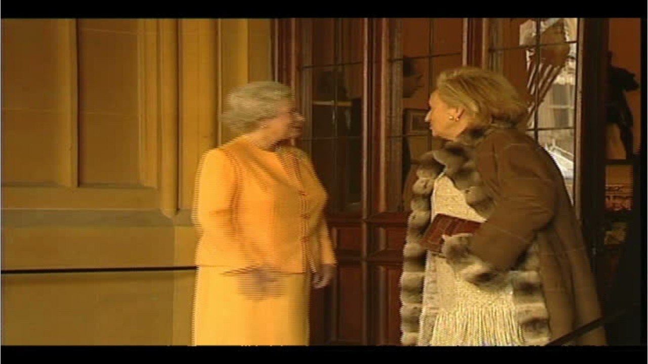 Voici - Mort de Jacques Chirac : l’ex-président de la République sera inhumé auprès de sa fille Laurence