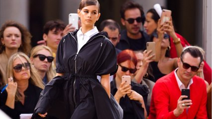 VOICI - Kaia Gerber copie conforme de Cindy Crawford : elle fête ses 18 ans et rend hommage à sa maman