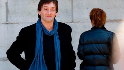Voici - Pierre Palmade : ces moqueries sur son mariage avec Véronique Sanson qu'il n'a pas digérées (1)