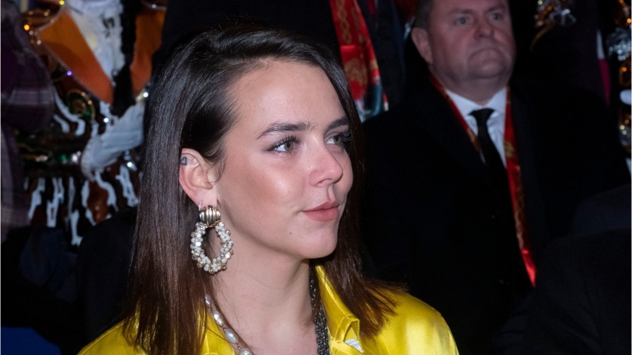 VOICI - Pauline Ducruet se lâche et danse sur Ouragan, le tube de sa maman Stéphanie de Monaco