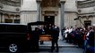VOICI Obsèques de Charles Gérard : effondré, Jean-Paul Belmondo lui rend un dernier hommage