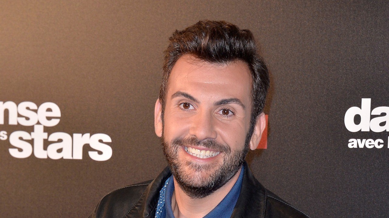 VOICI - Laurent Ournac affiche sa compagne Ludivine sur Instagram, elle se venge en montrant ses fesses