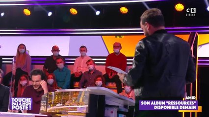 VOICI - Amir révèle avoir pu ne jamais participer à The Voice à cause de … Sa carte SIM