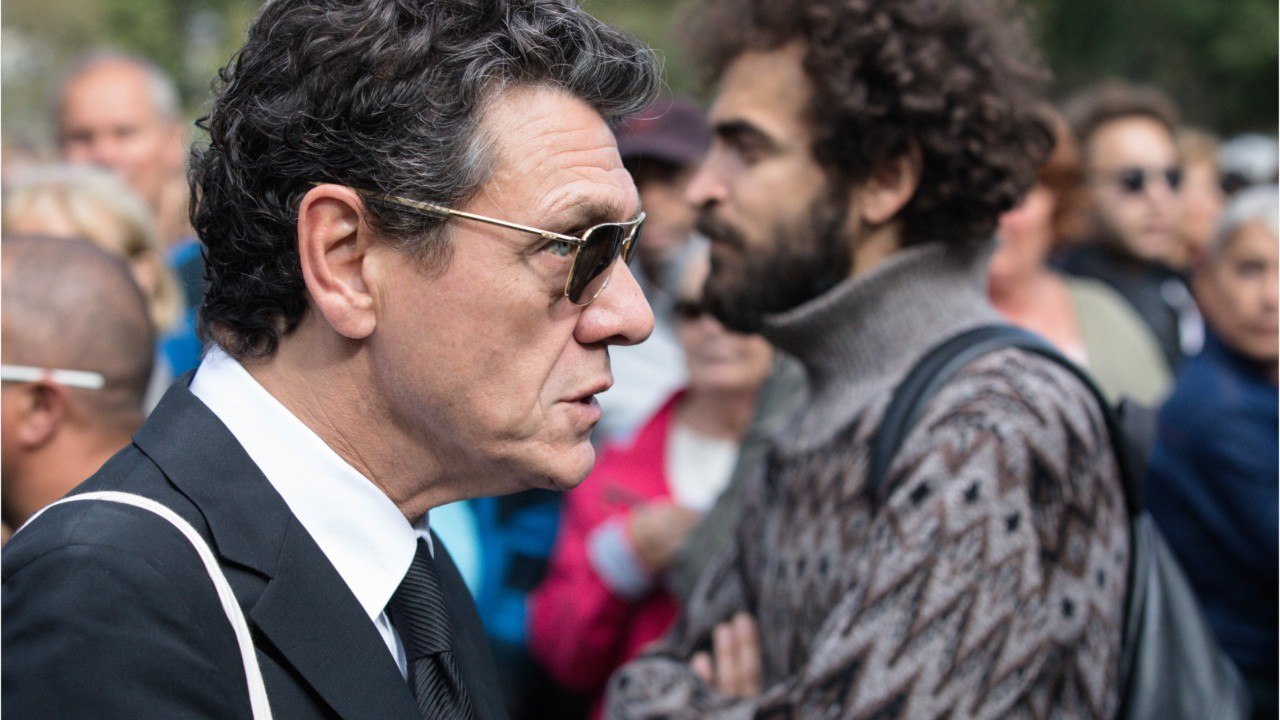 VOICI - The Voice 9 : Marc Lavoine ému aux larmes par la prestation de Louise et Don-Pierre