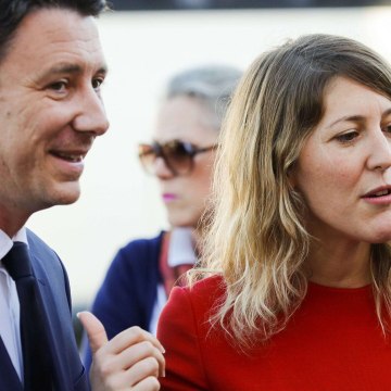 VOICI SOCIAL - Sextape De Benjamin Griveaux : Comment a Réagi Sa Femme, Julia Minkowski (1)