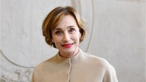 VOICI - Kristin Scott Thomas raconte le harcèlement sexuel qu'elle a subi lorsqu'elle était serveuse à Paris