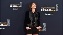 VOICI Charlotte Gainsbourg : son anecdote très gênante sur une scène de sexe avec un jeune acteur