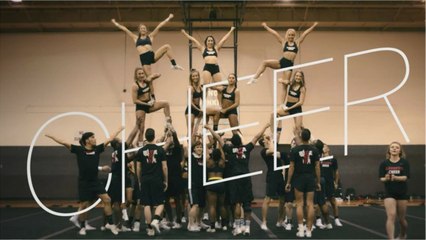 VOICI - Cheer (Netflix) : des protagonistes de la série-documentaire accusés d'agression sexuelle et de détournement de mineur