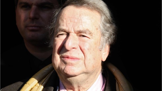 VOICI - Paul-Loup Sulitzer a encore frôlé la mort : l’écrivain souffre d’une arythmie cardiaque