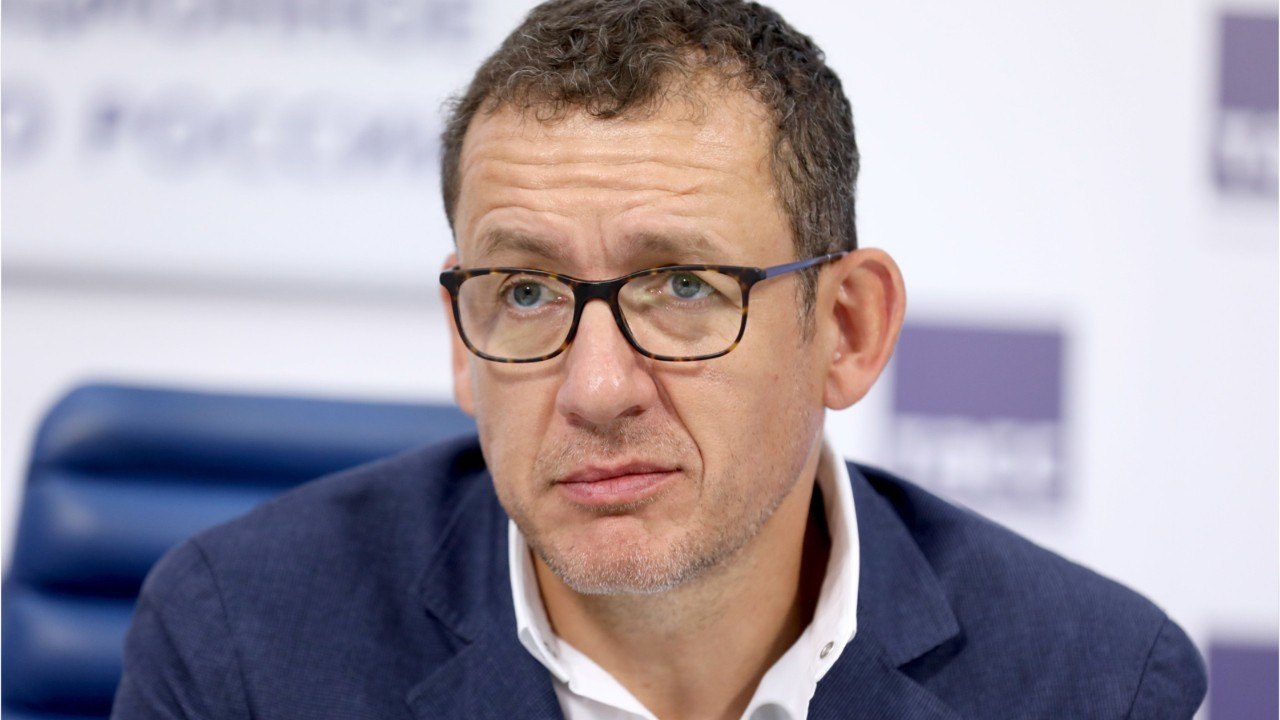 VOICI Dany Boon « très pauvre " à ses débuts : les terribles confidences du comédien