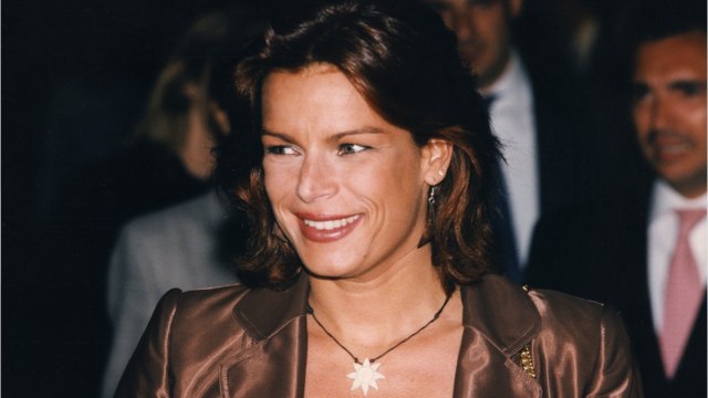 VOICI - Camille Gottlieb canon en bikini, elle est le sosie de Stéphanie de Monaco