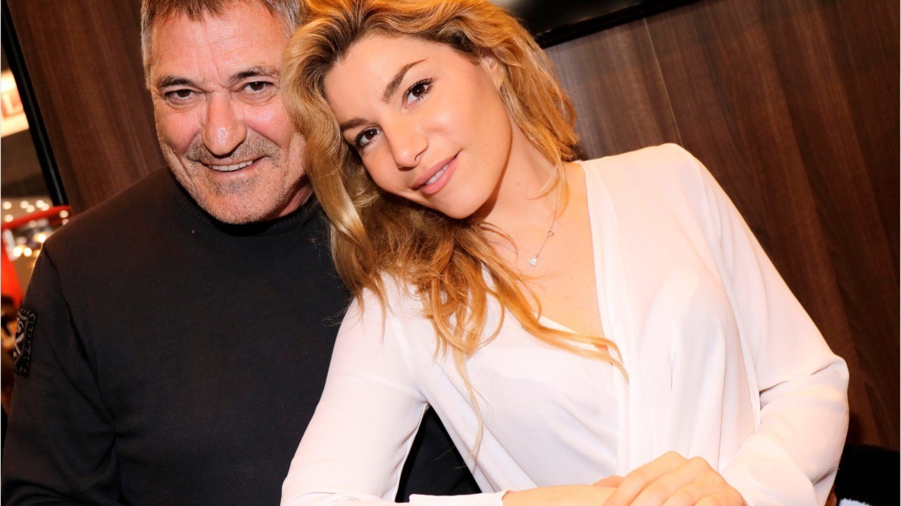 VOICI - Lola Marois en culotte très échancrée, elle enflamme Instagram avant la reprise de Plus belle la vie