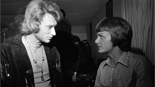 Voici : Johnny Hallyday : ce jour où il a voulu casser la figure de Claude François
