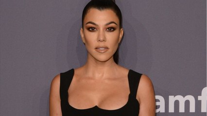 VOICI Kourtney Kardashian s’affiche au naturel en maillot de bain : ses fans lui disent merci