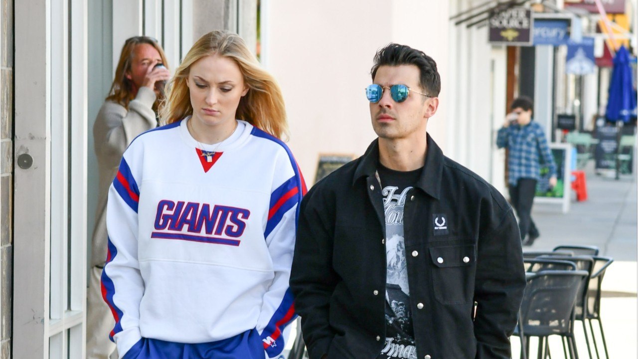 VOICI Joe Jonas et Sophie Turner parents : déco...