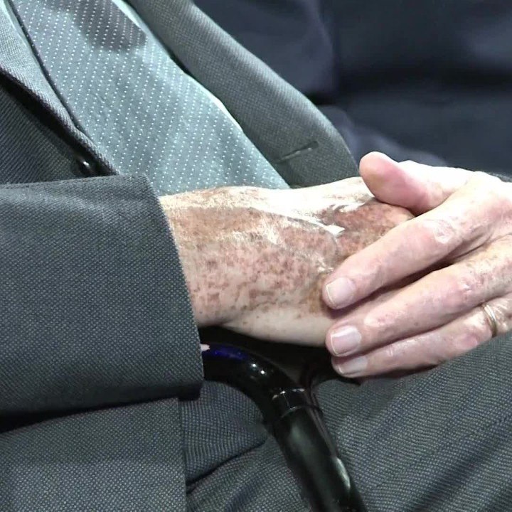 VOICI social - Jacques Chirac Et Ses Infidélités (1)