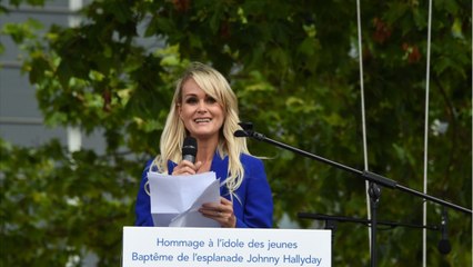 voici Laeticia Hallyday mariée à Johnny « pour le pognon " ? Un journaliste prend sa défense