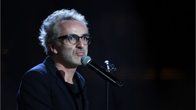 VOICI Karin Viard : ce commentaire gênant qui fait mourir de rire les internautes