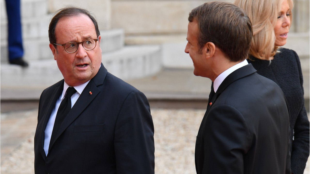 VOICI - François Hollande en veut-il à Emmanuel Macron ? Il répond