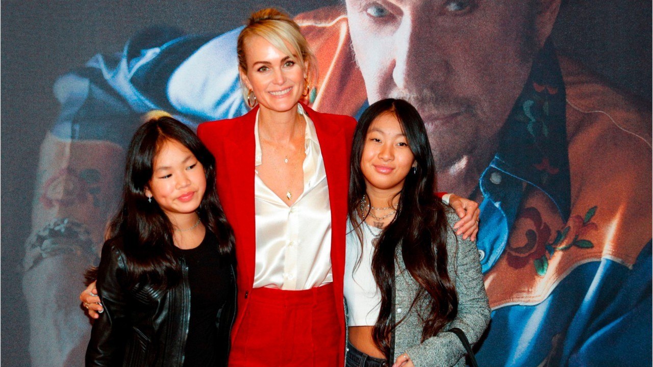 VOICI : Jade Hallyday partage des clichés inédits de son séjour au Maroc, Laeticia réagit