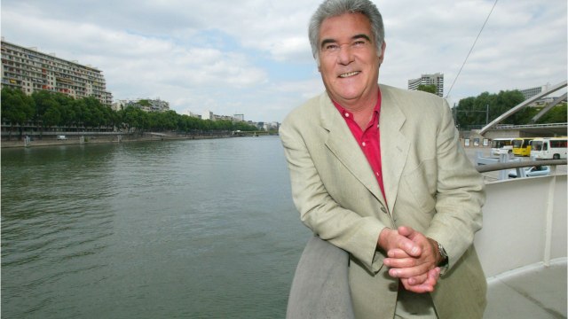 VOICI Social - Mort de Georges Pernoud : l’émouvant hommage de ses filles Fanny et Julie à ses obsèques