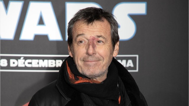 VOICI - Les 12 coups de midi : Jean-Luc Reichmann taquine Léo, l'actuel Maître de midi, sur son célibat