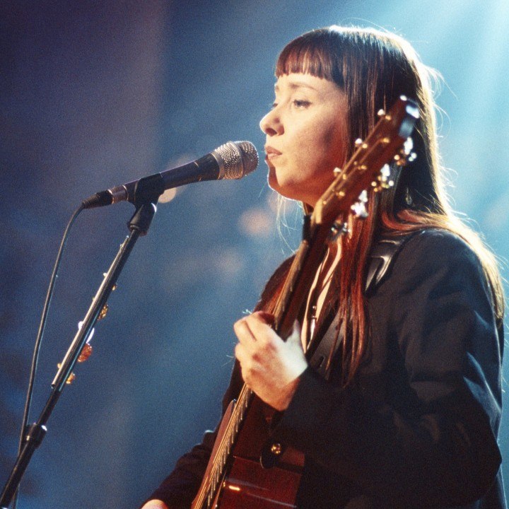 VOICI // SOCIAL // anniversaire Suzanne Vega