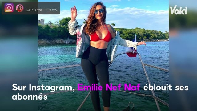 VOICI - PHOTO Emilie Nef Naf sexy dans son hamac, elle choque la Toile avec une partie de son anatomie