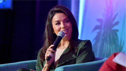 VOICI - Eva Longoria Nue Sous Sa Veste, Elle Donne Un Coup De Chaud À Ses Fans !